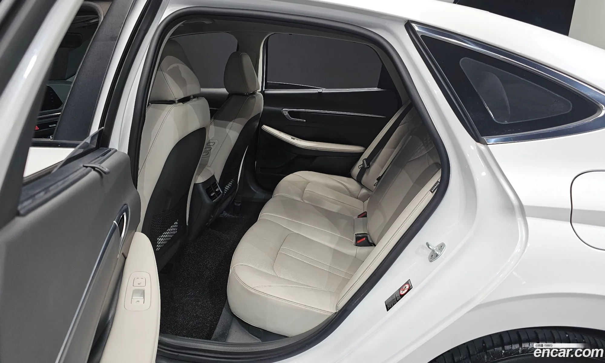 Hyundai Sonata 2019 — 17