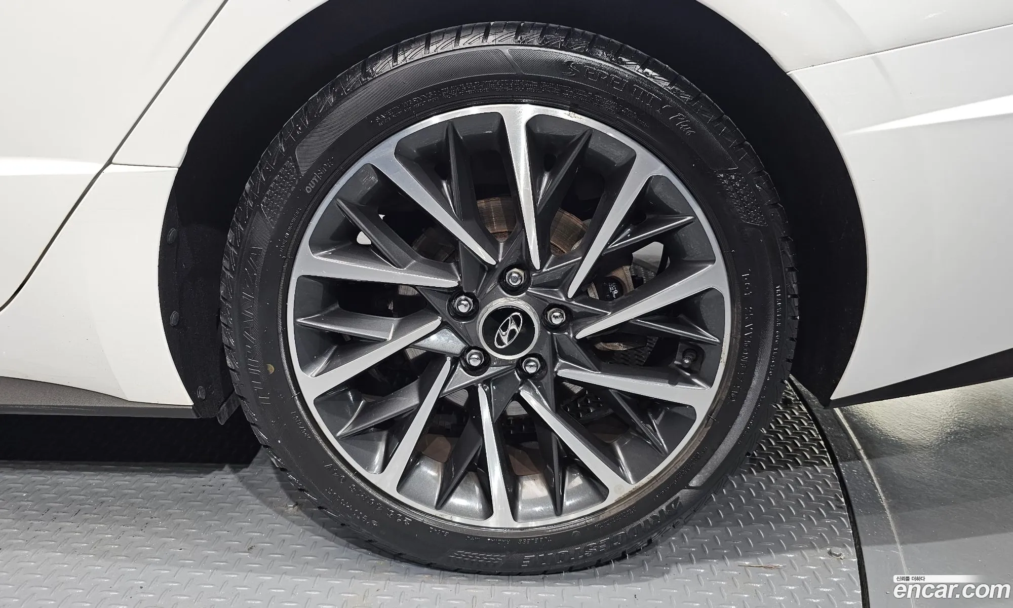 Hyundai Sonata 2019 — 15