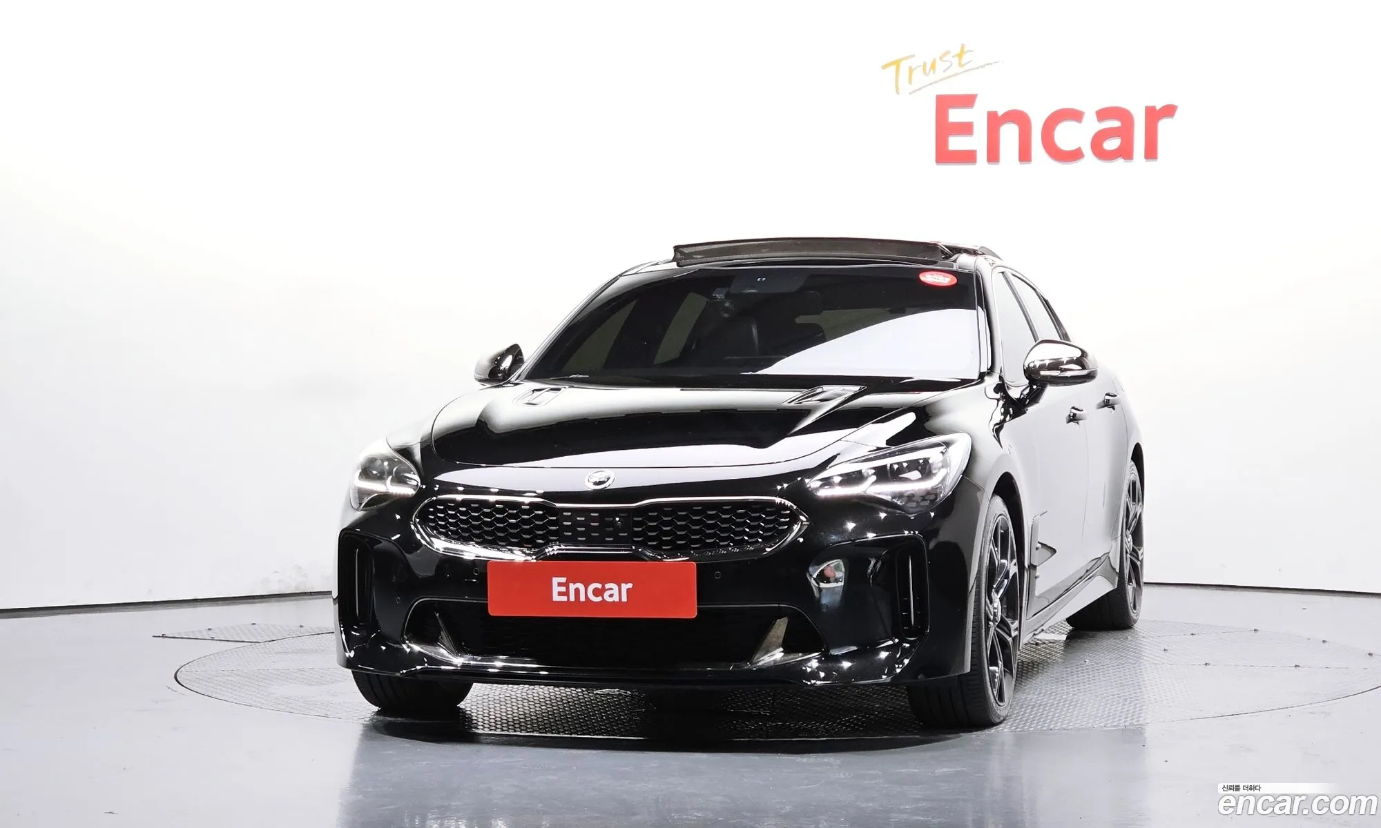Kia Stinger 2018 KNAE751CDKS054300 — 17