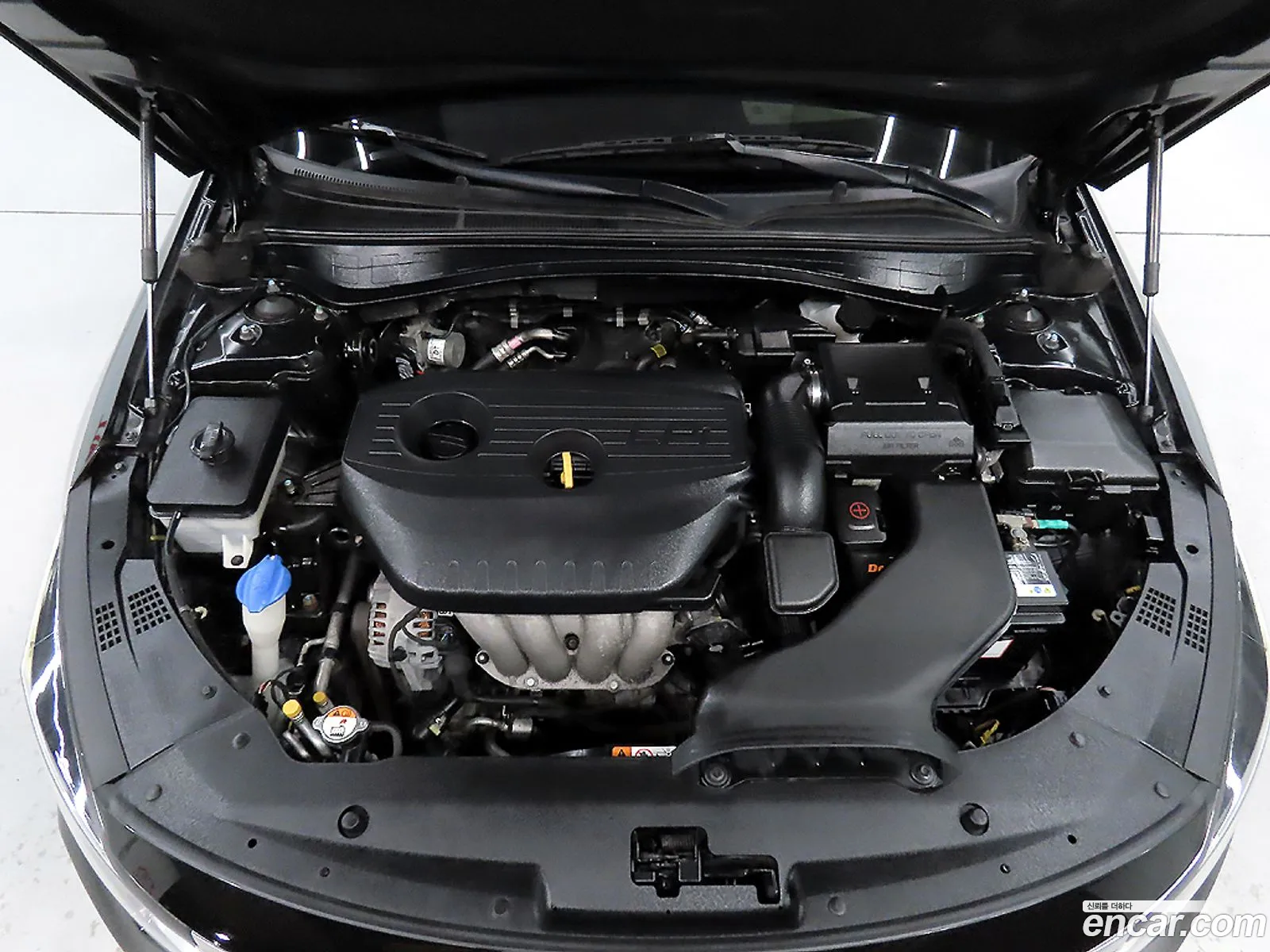 Kia K5 2017 — 5