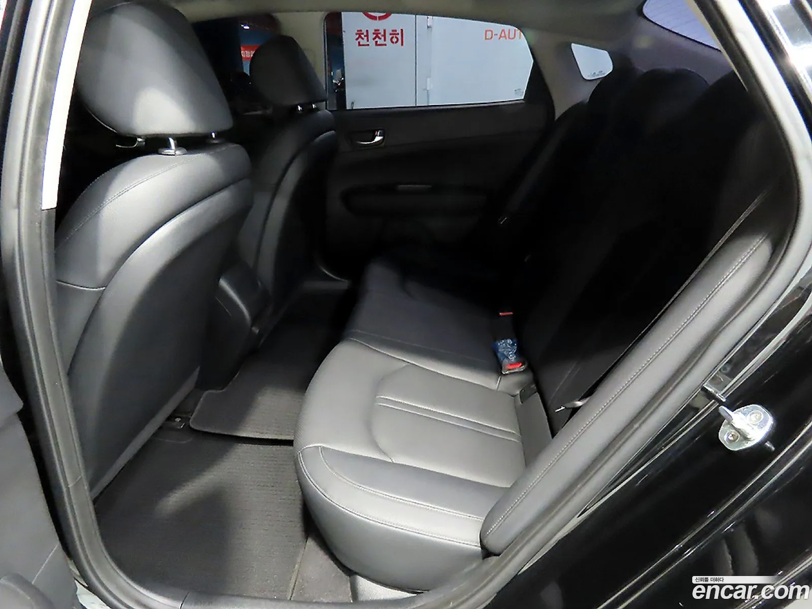 Kia K5 2017 — 11