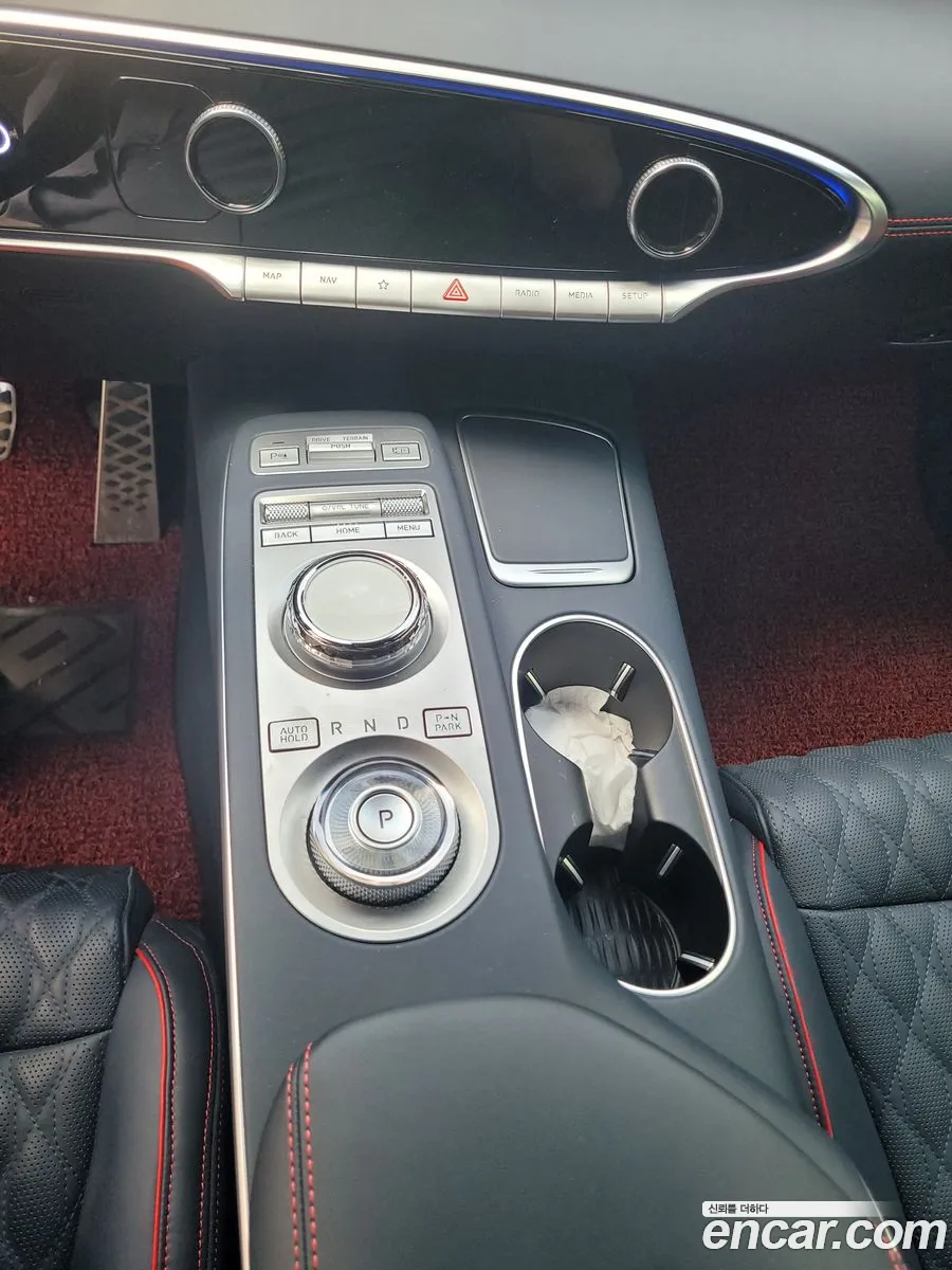 Genesis GV70 2023 — 7