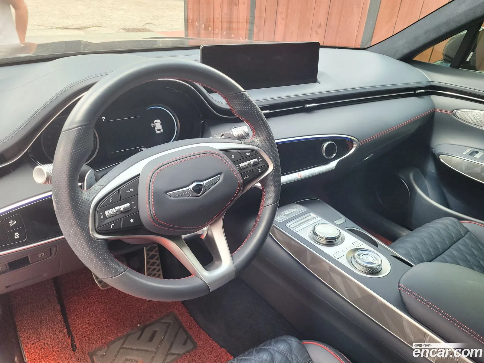 Genesis GV70 2023 — 11