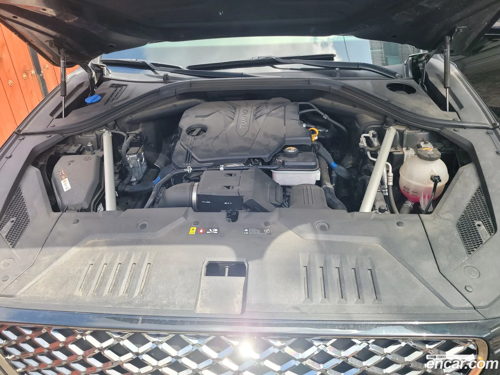 Genesis GV70 2023 — 9