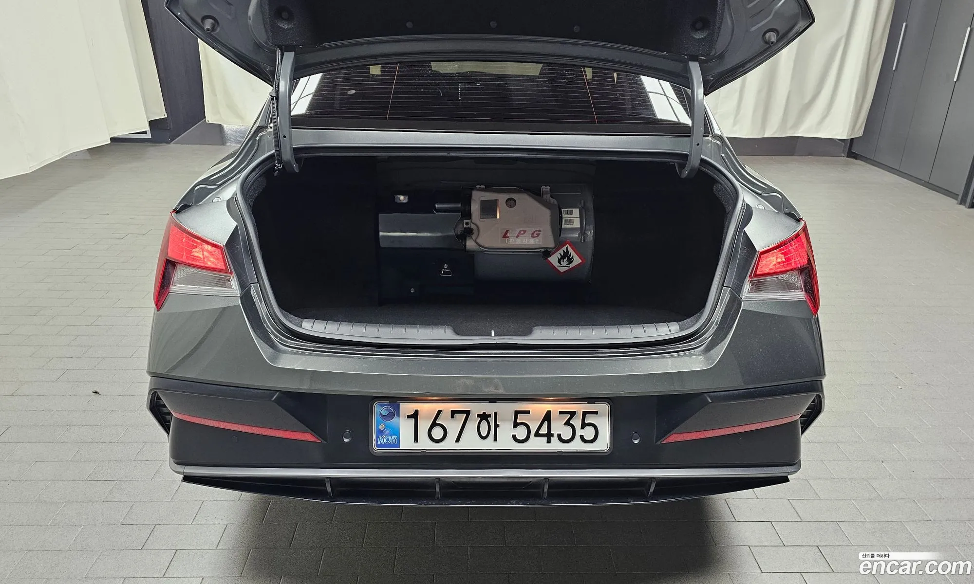 Hyundai Elantra 2025 KMHLM41ABSU968202 — 11