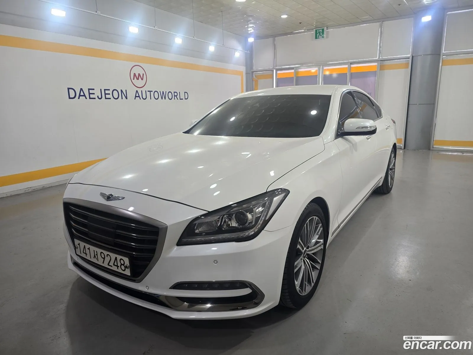 Genesis G80 2019 — 19