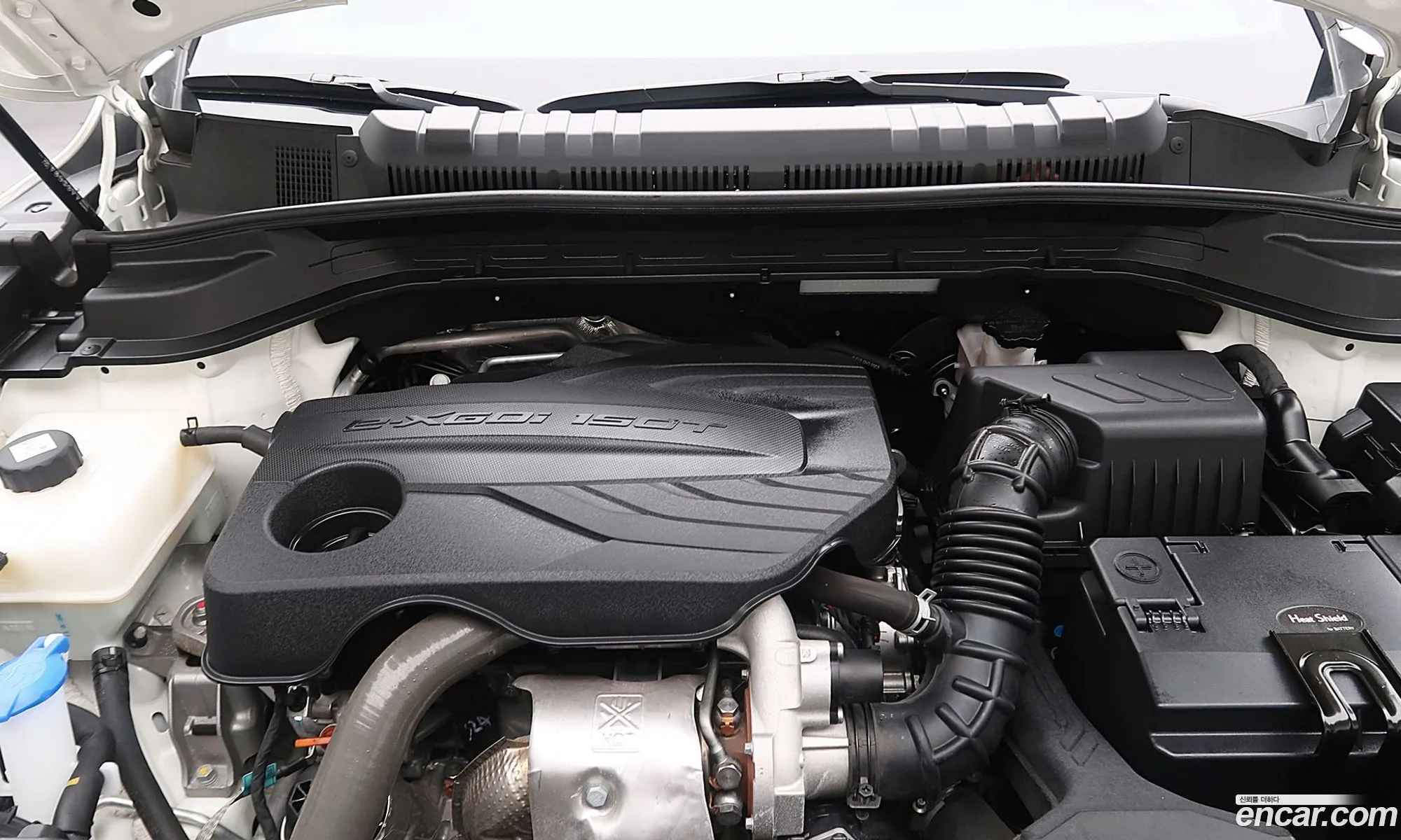 KG Mobility (SsangYong) Torres 2023 — 11