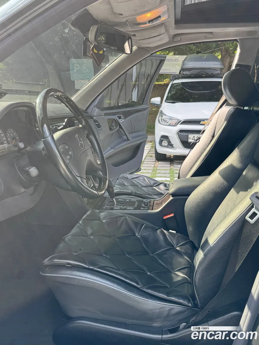 Mercedes-Benz E-Class W210 2001 — 20