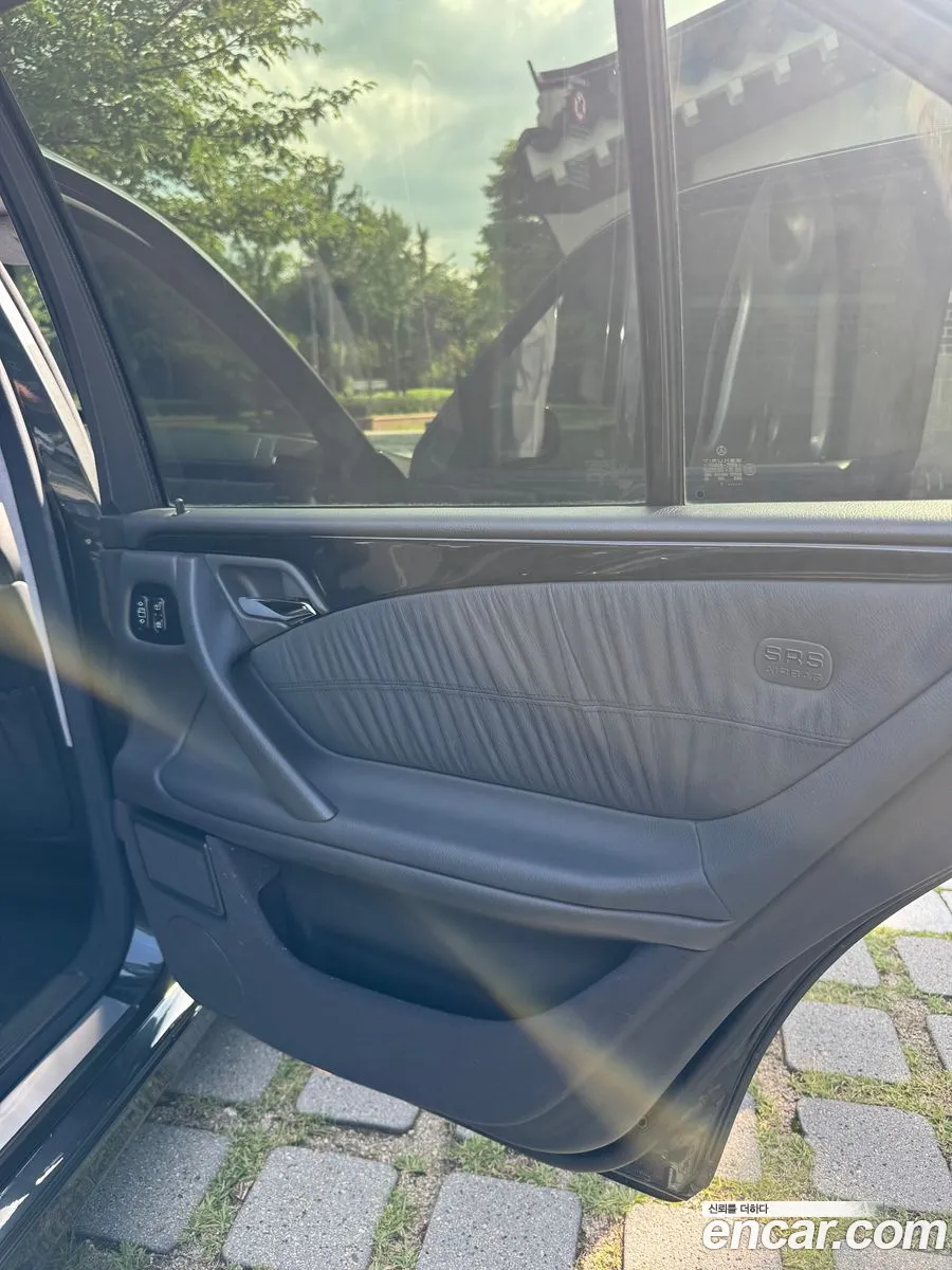 Mercedes-Benz E-Class W210 2001 — 2