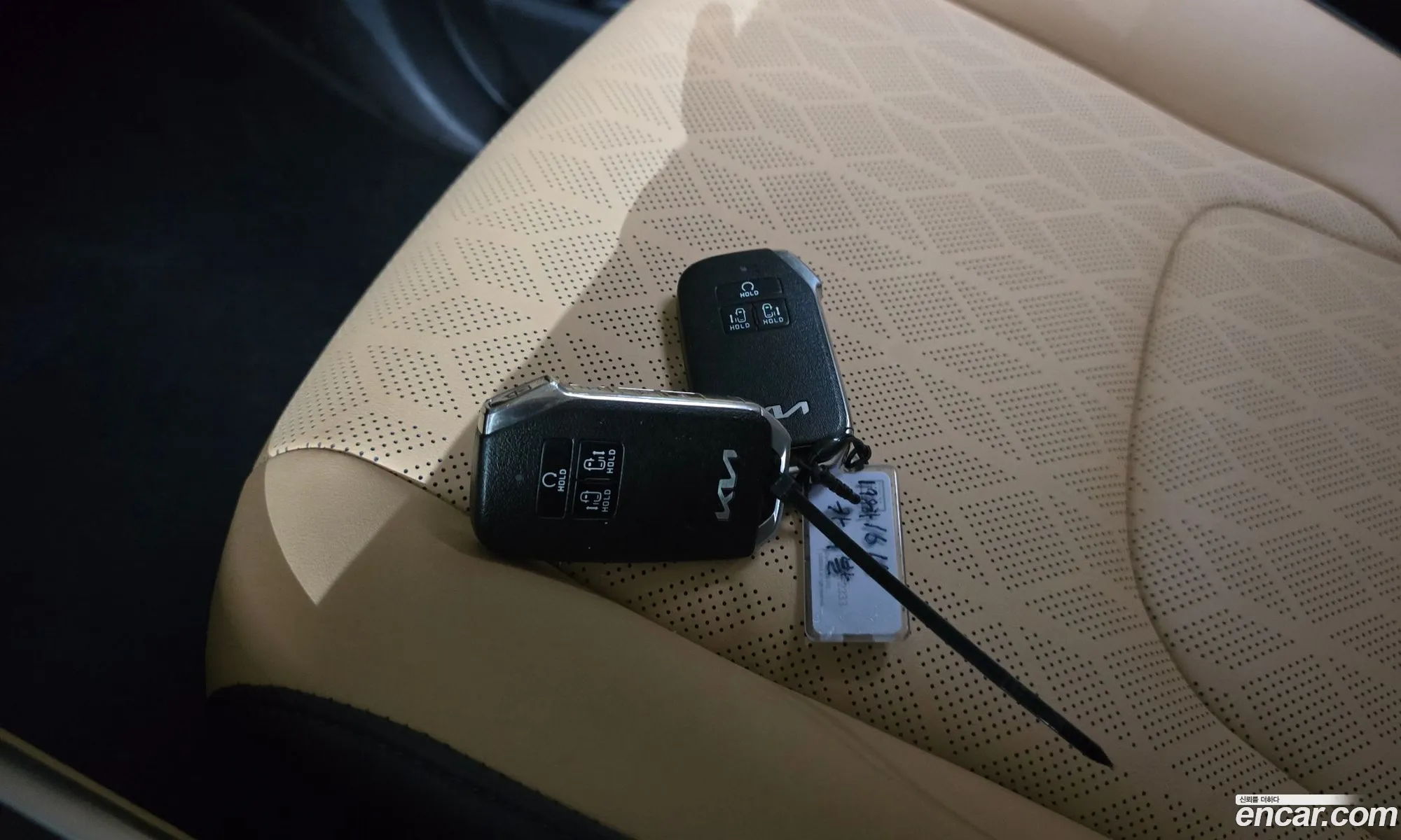Kia Carnival 2023 — 2
