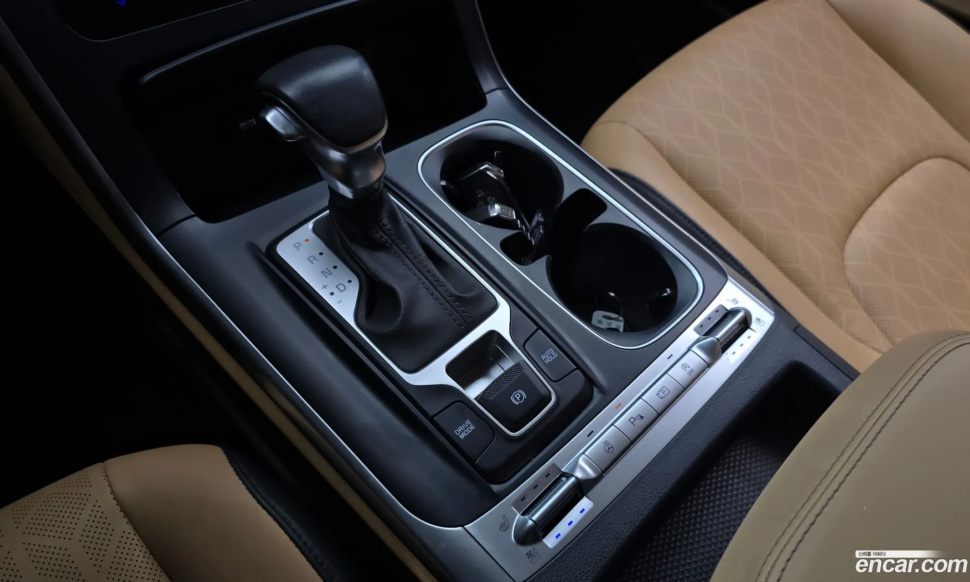 Kia Carnival 2023 — 31