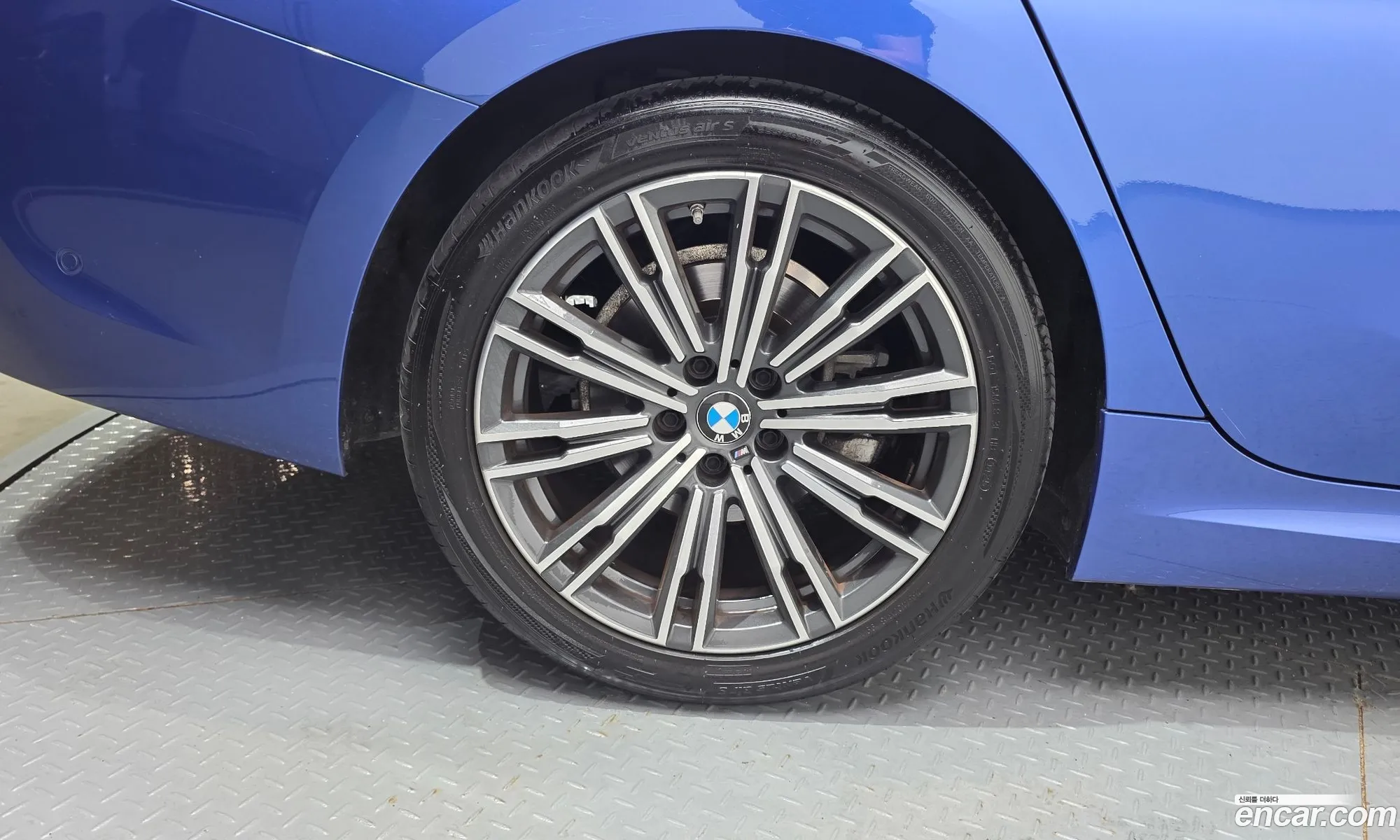 BMW 3 Series 2020 — 7