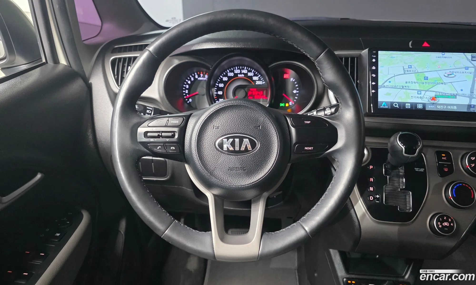 Kia Ray 2018 KNACJ811BJT192602 — 16