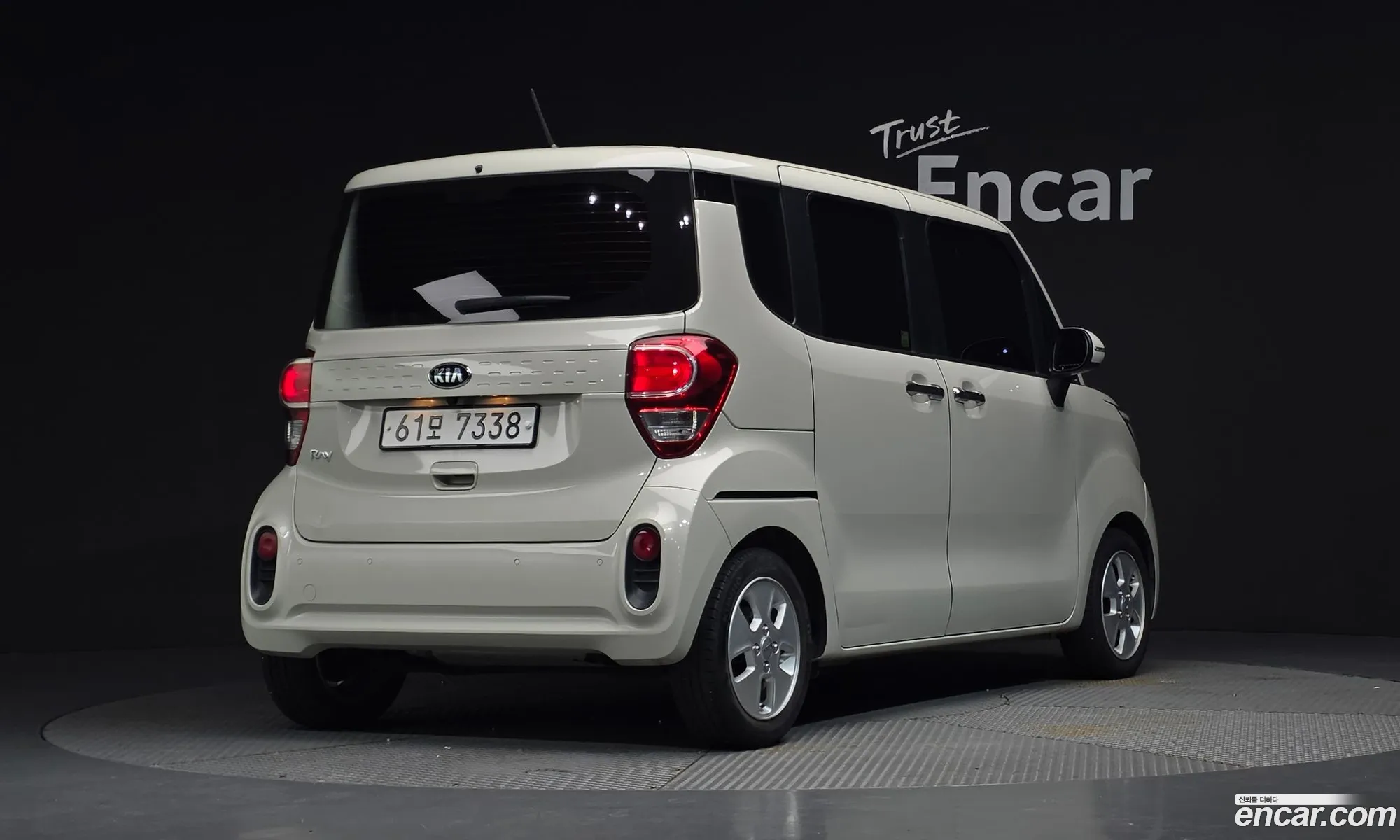 Kia Ray 2018 KNACJ811BJT192602 — 19