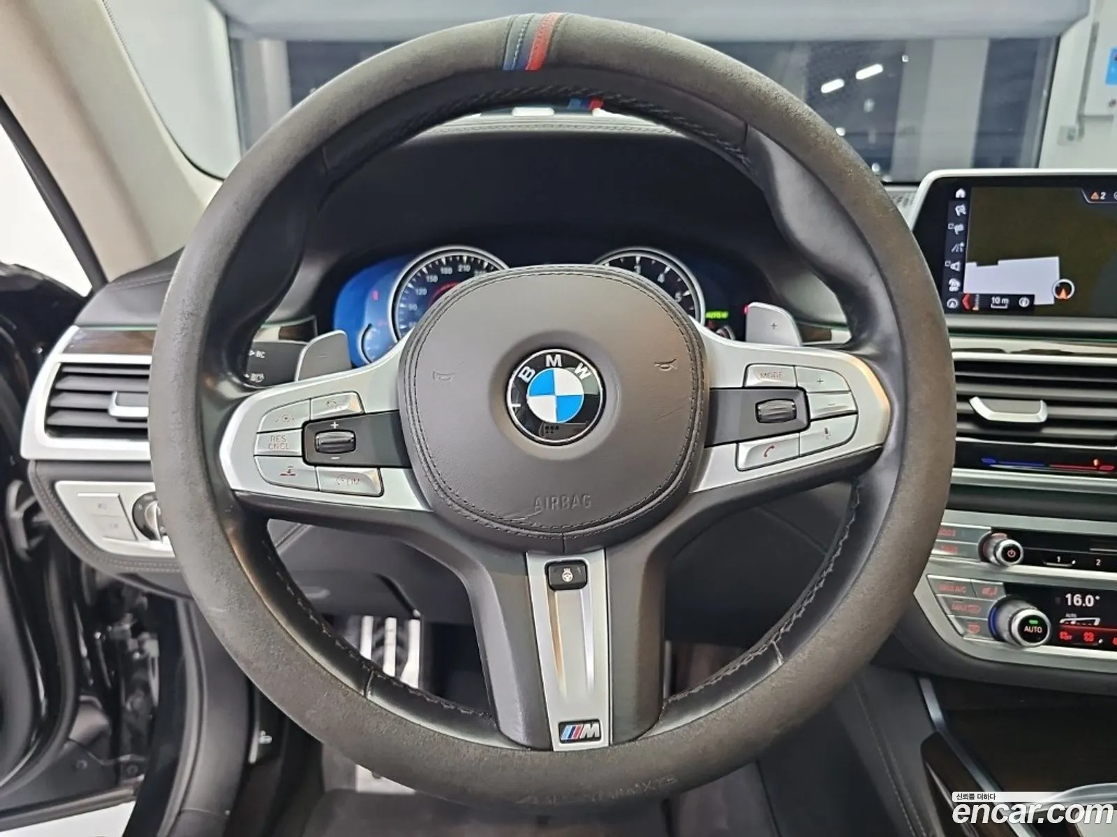 BMW 7 Series 2015 — 7