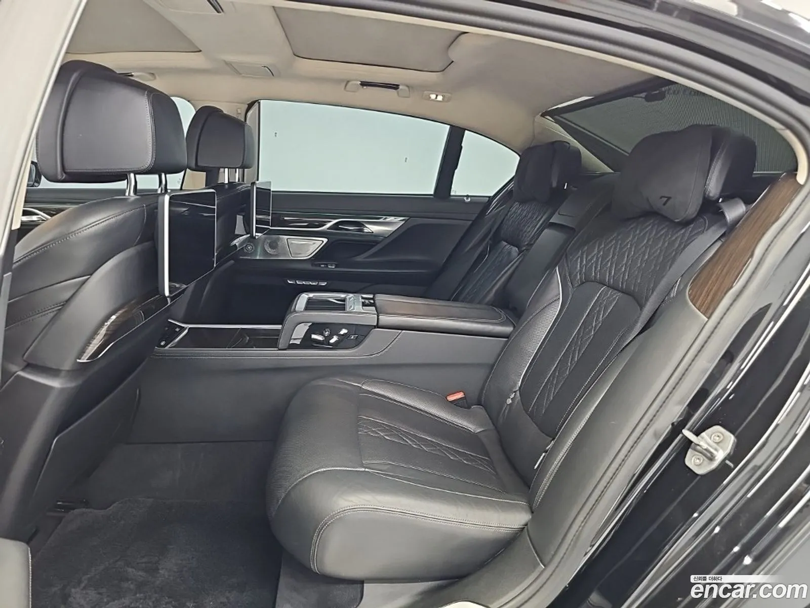 BMW 7 Series 2015 — 2