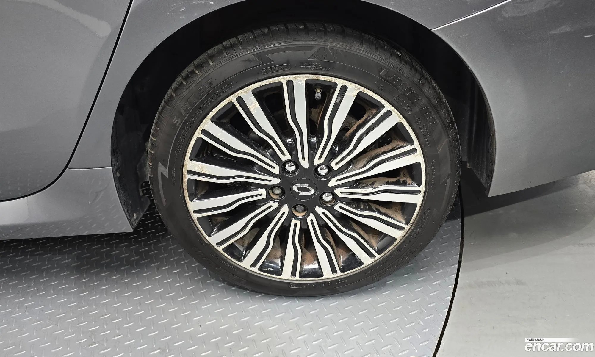 Renault Korea (Samsung) SM7 Nova 2015 — 29
