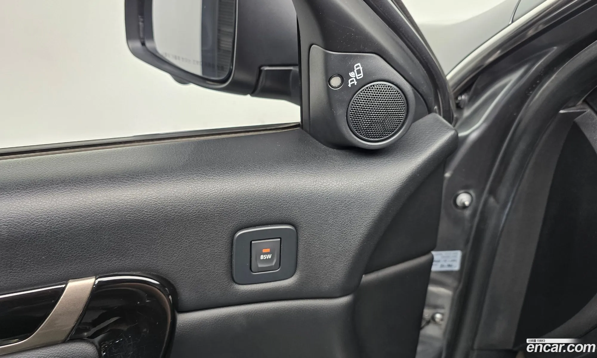 Renault Korea (Samsung) SM7 Nova 2015 — 24