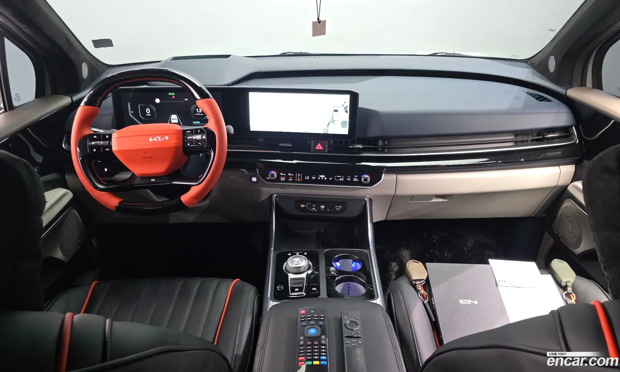 Kia Carnival 2025 KNANE81ABSS063533 — 36