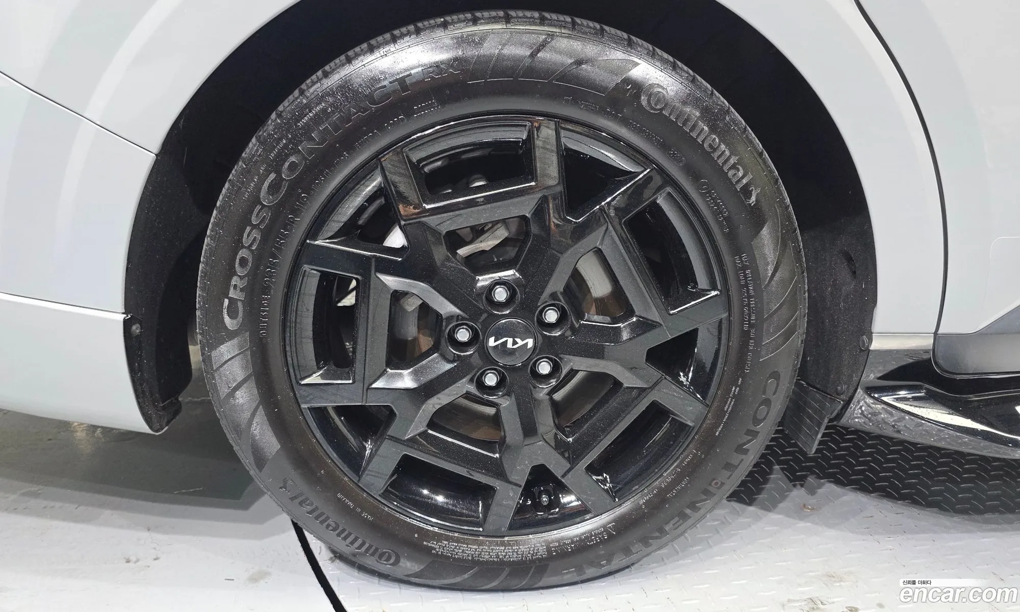 Kia Carnival 2025 KNANE81ABSS063533 — 14