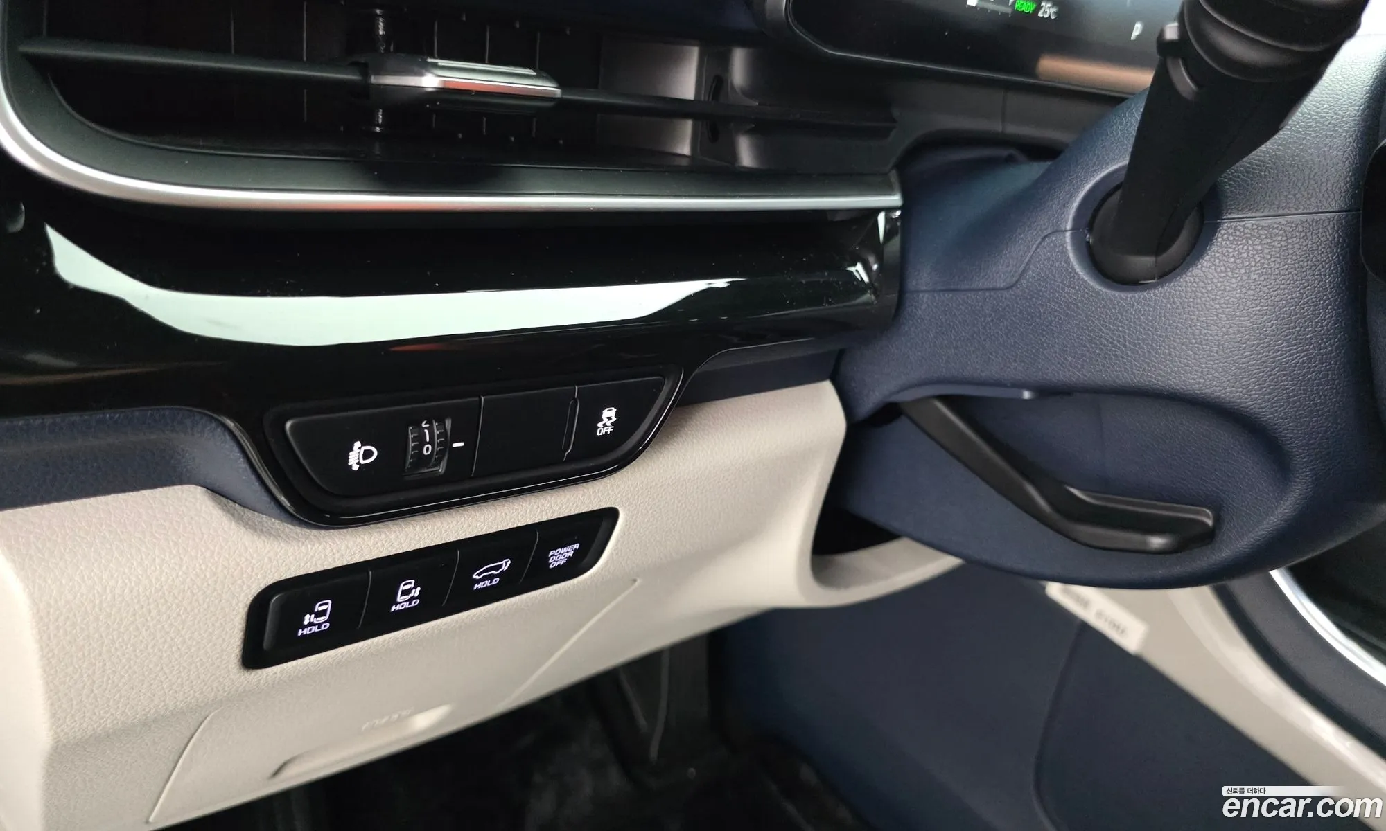 Kia Carnival 2025 KNANE81ABSS063533 — 9