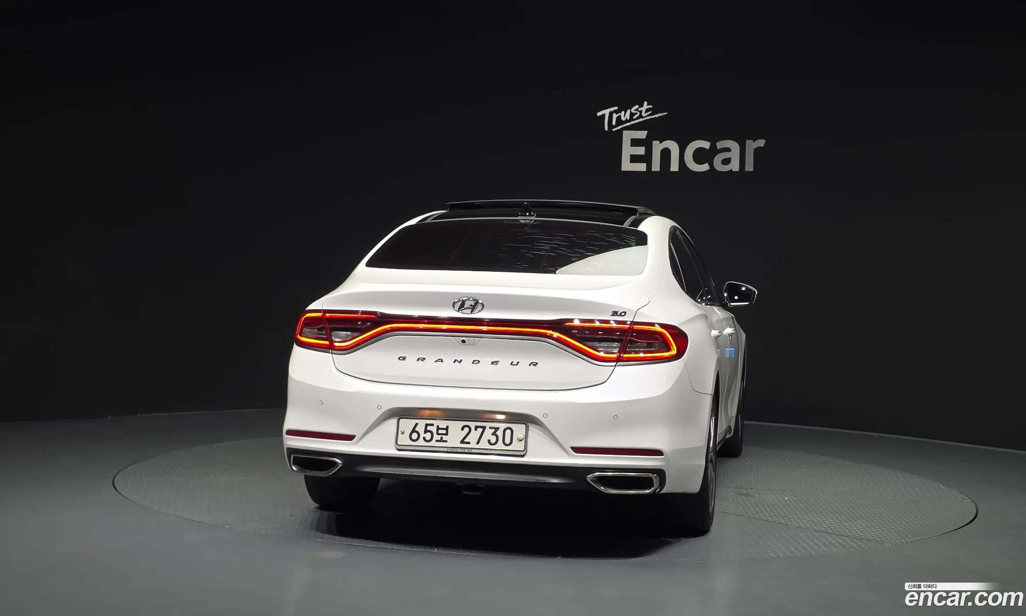 Hyundai Grandeur IG 2017 — 16