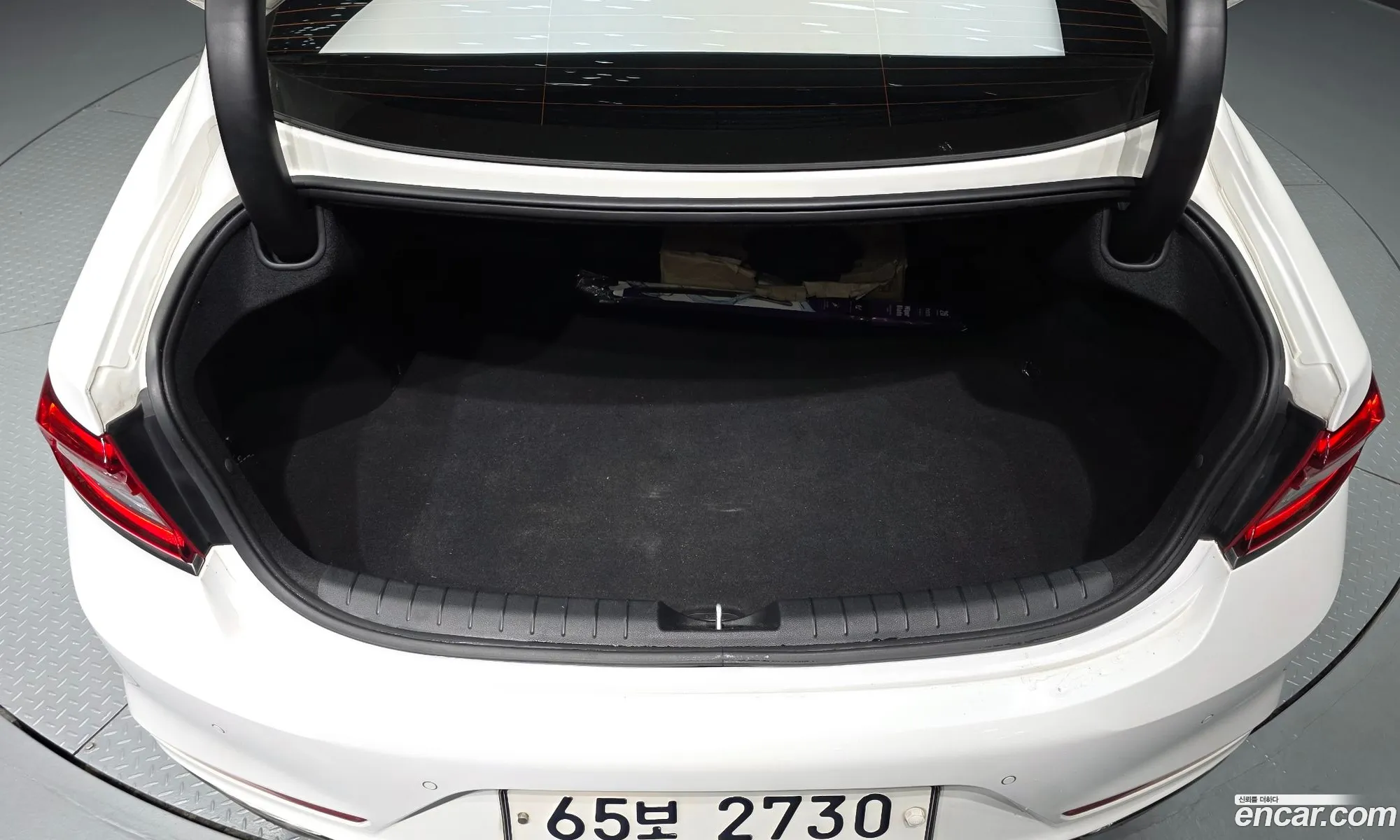 Hyundai Grandeur IG 2017 — 17