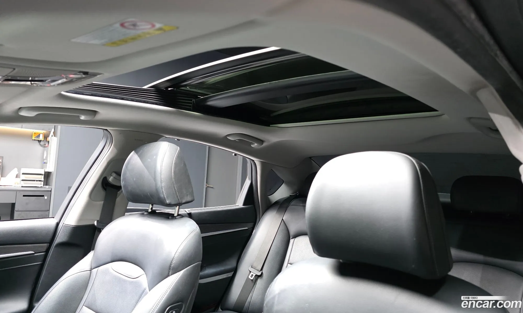 Hyundai Grandeur IG 2017 — 19