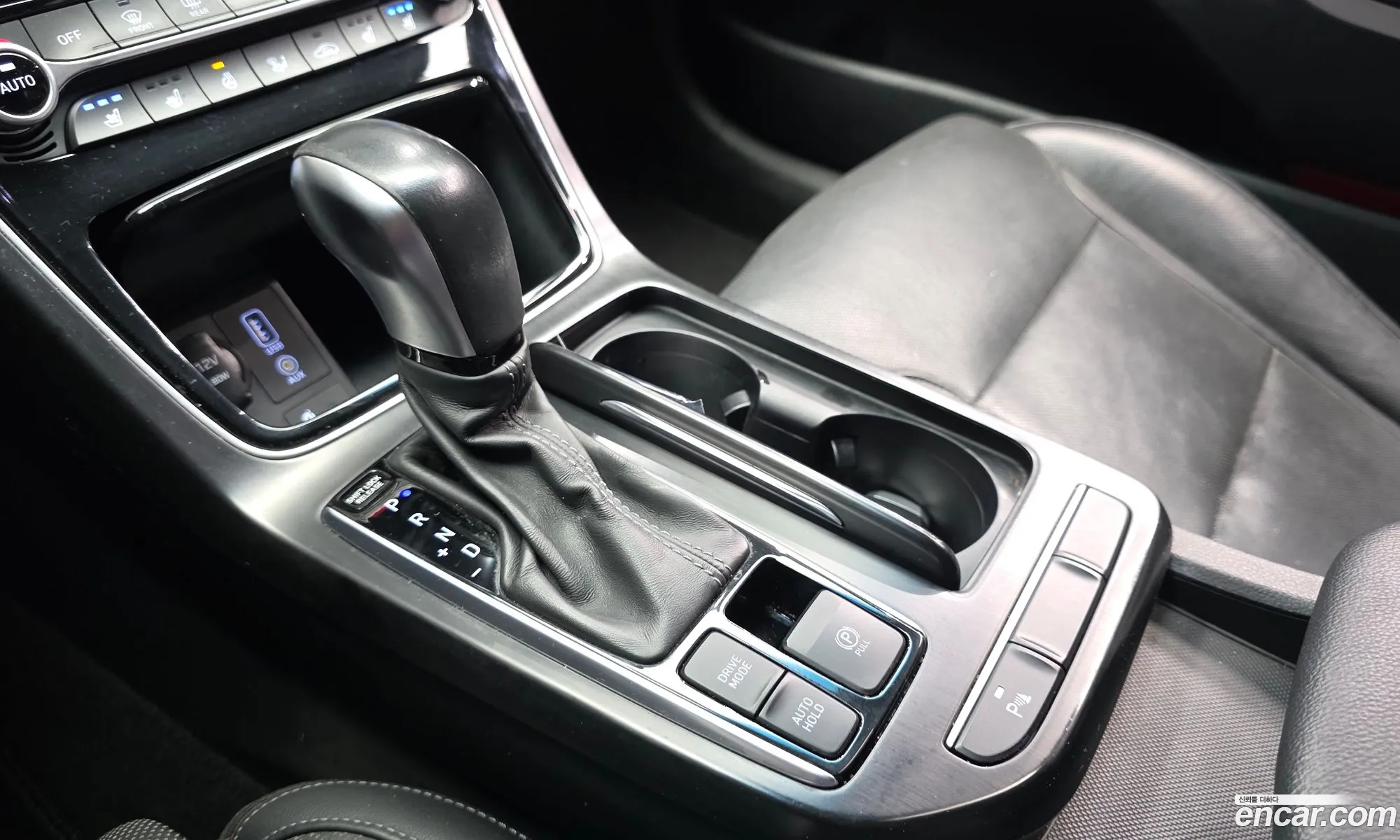 Hyundai Grandeur IG 2017 — 18