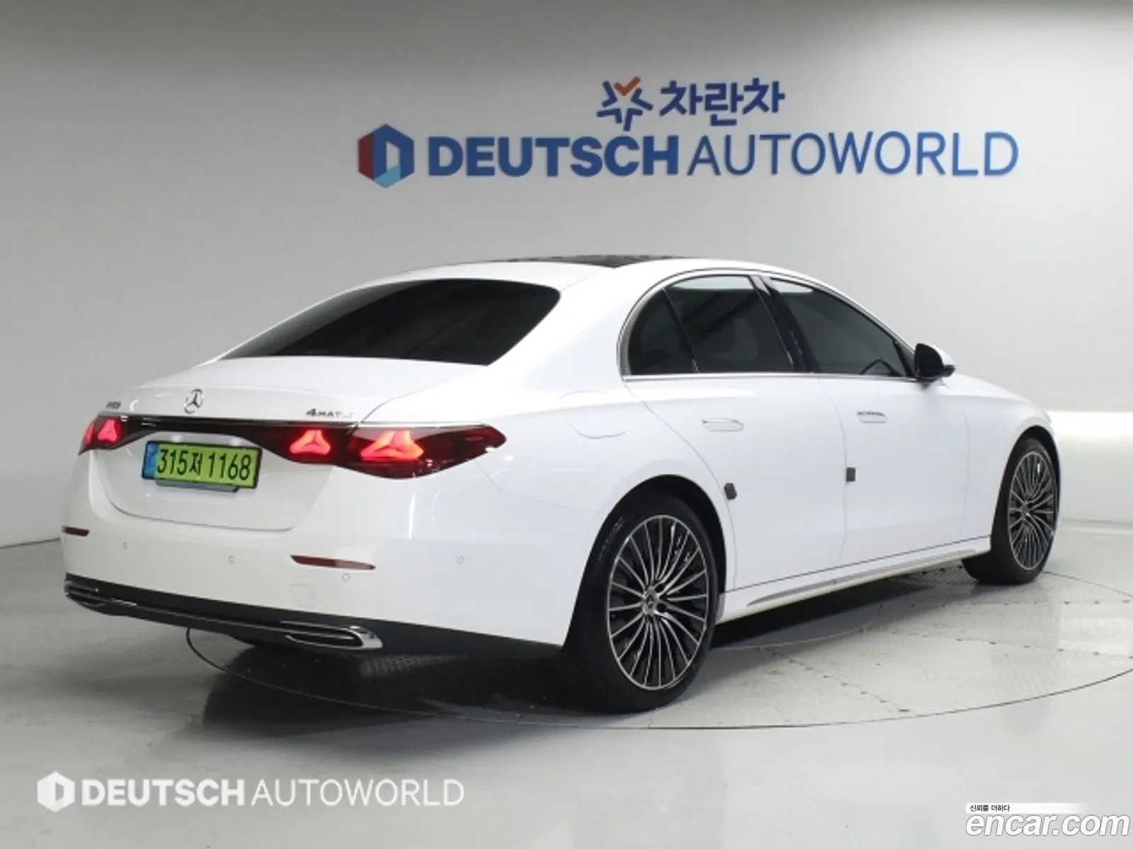 Mercedes-Benz E-Class W214 2024 — 18