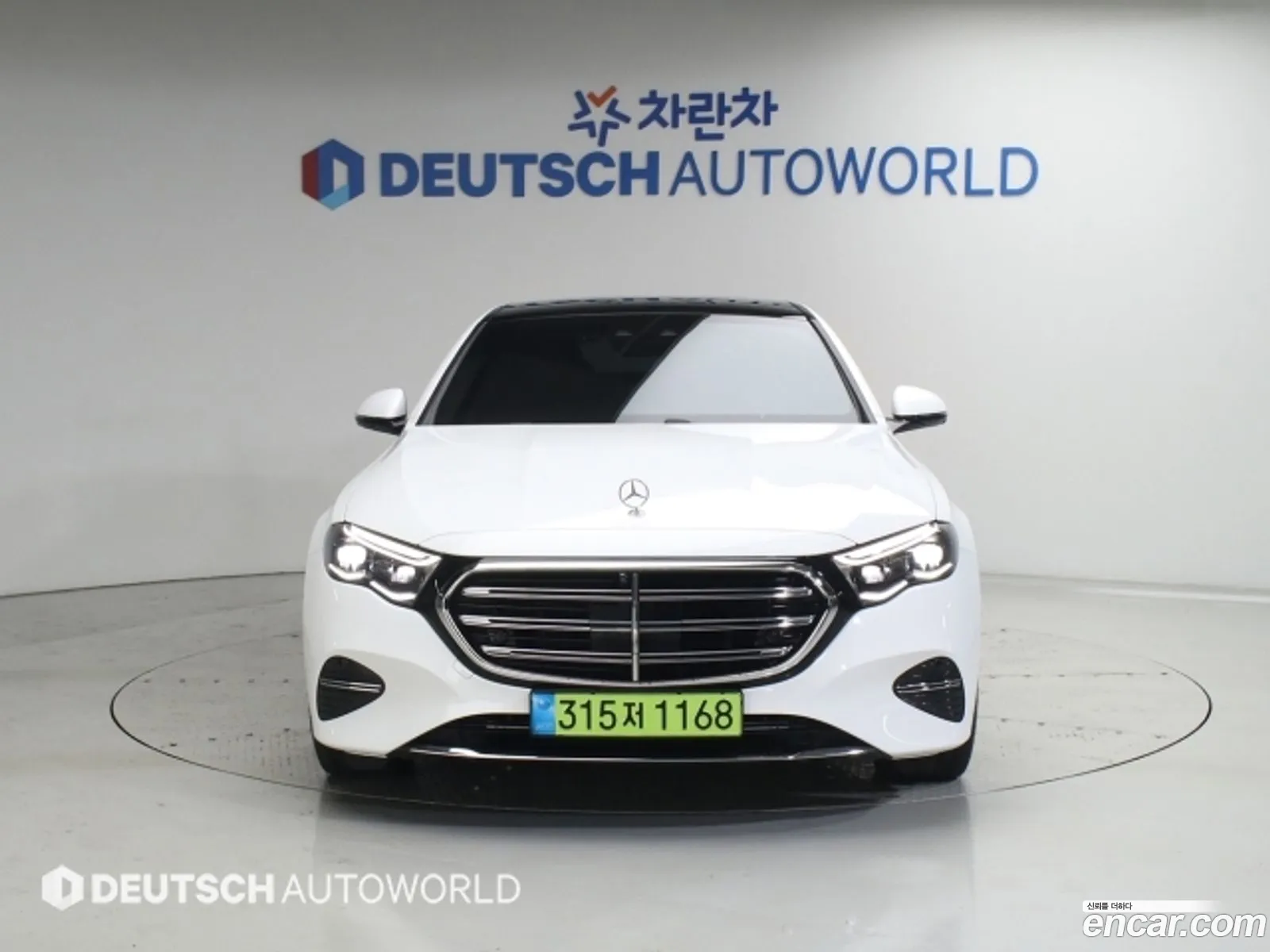Mercedes-Benz E-Class W214 2024 — 10