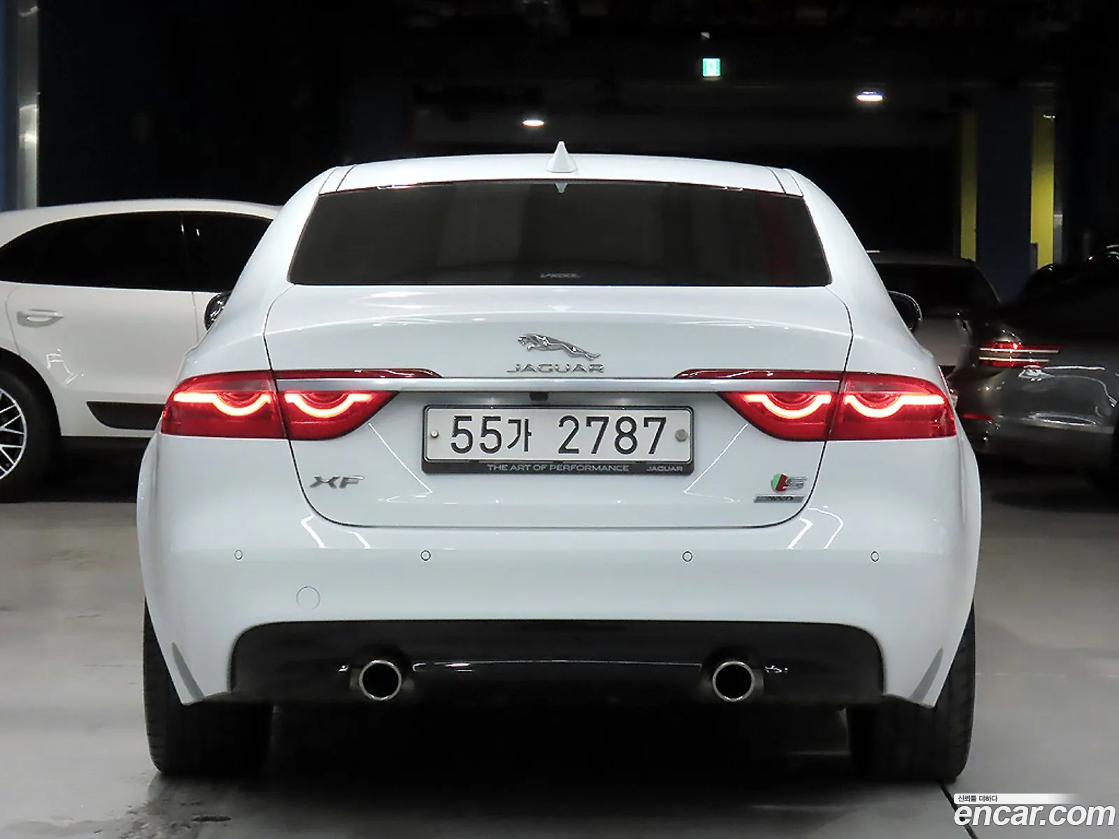 Jaguar XF 2017 — 9