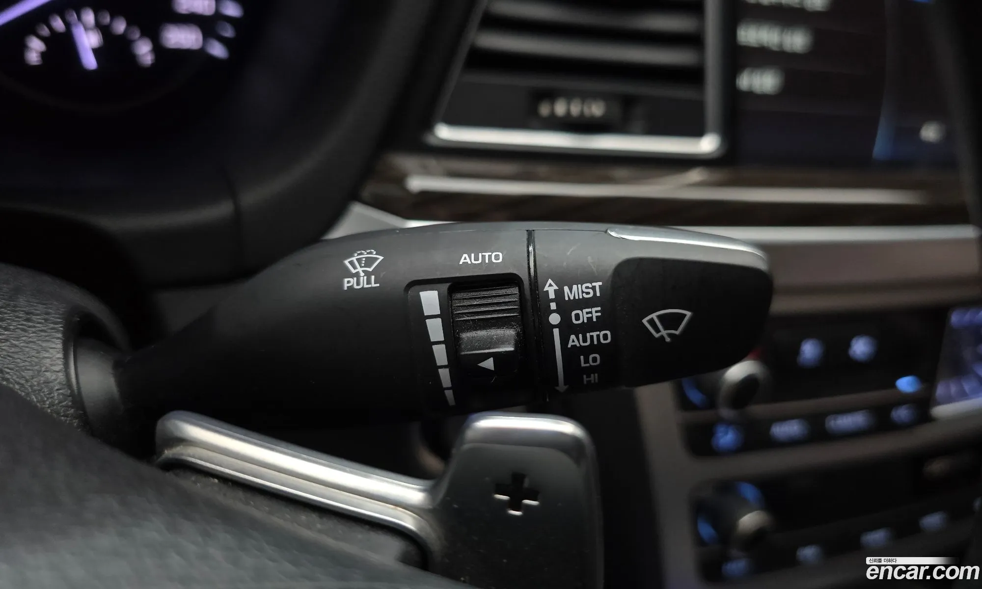 Genesis G80 2018 KMHGM412BKU313650 — 6