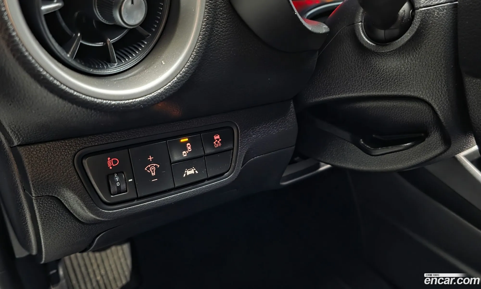 Kia K3 2019 KNAF341BELA866542 — 10