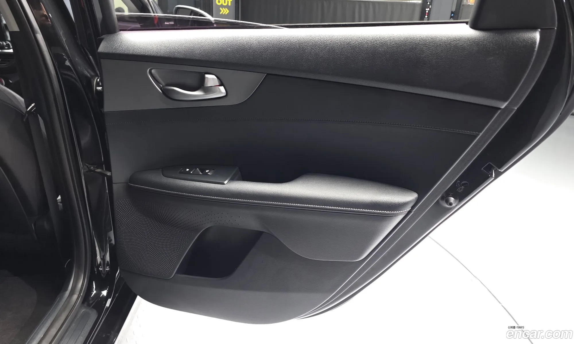 Kia K3 2019 KNAF341BELA866542 — 28
