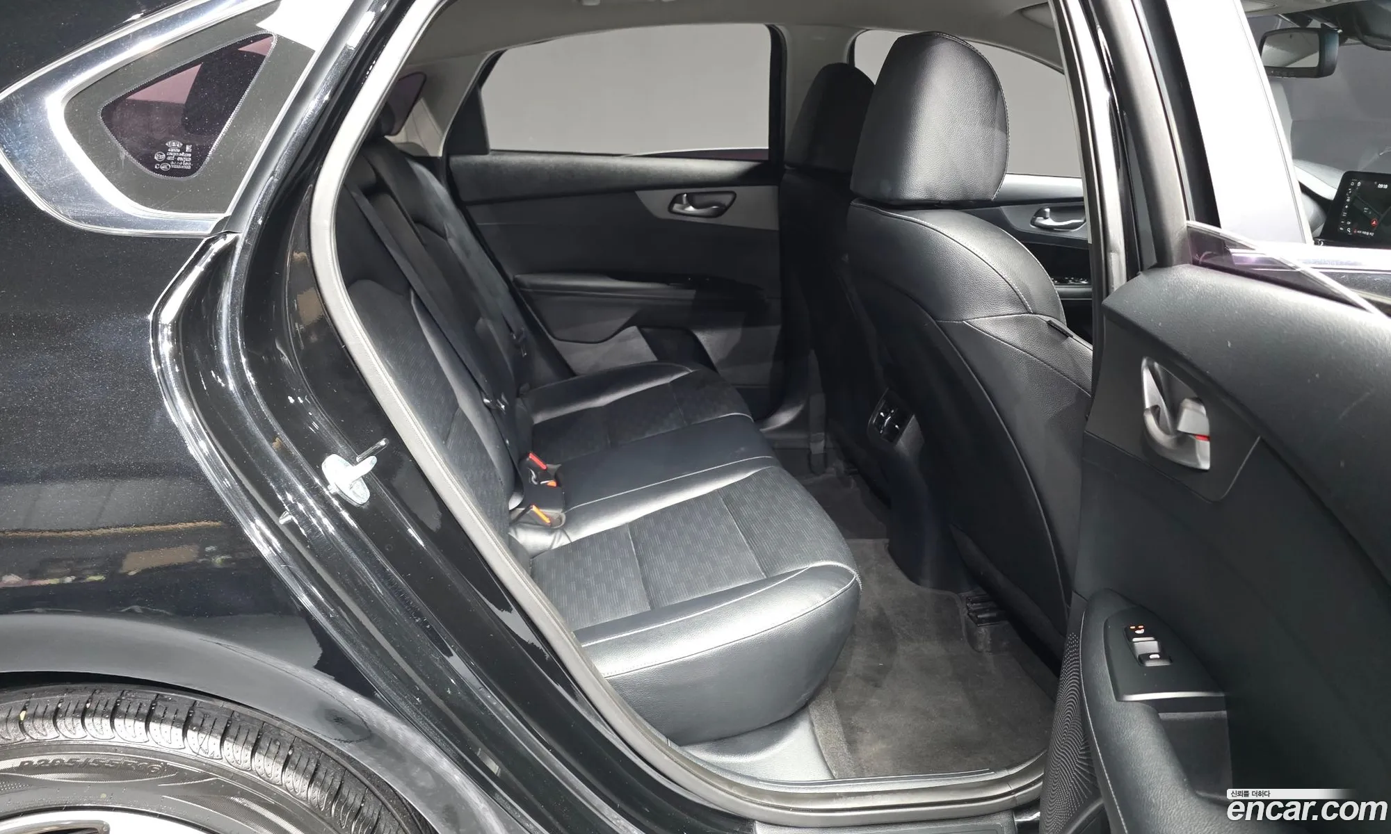 Kia K3 2019 KNAF341BELA866542 — 5