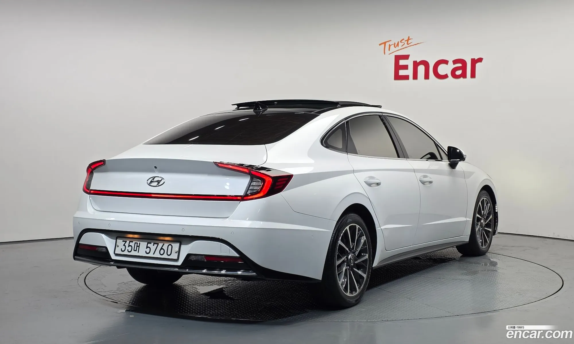 Hyundai Sonata 2019 KMHL241EBLA019968 — 15