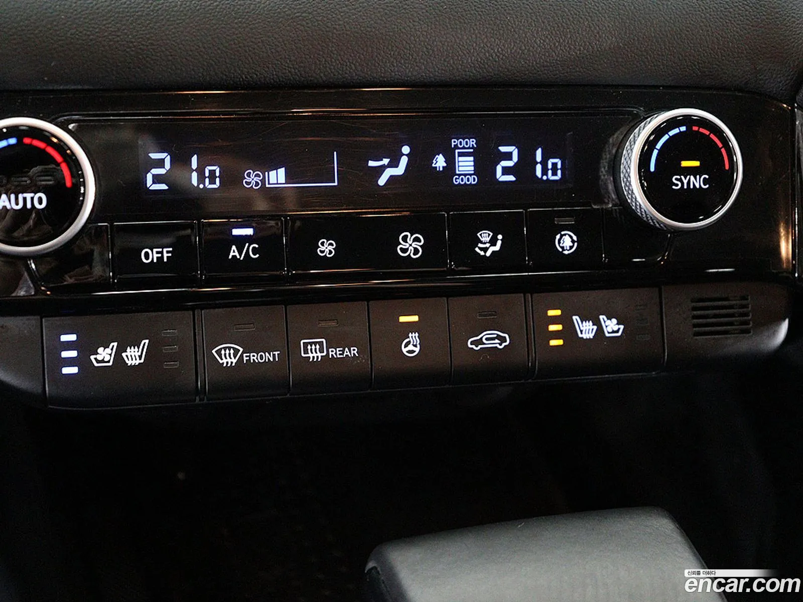 Hyundai Elantra 2021 — 16