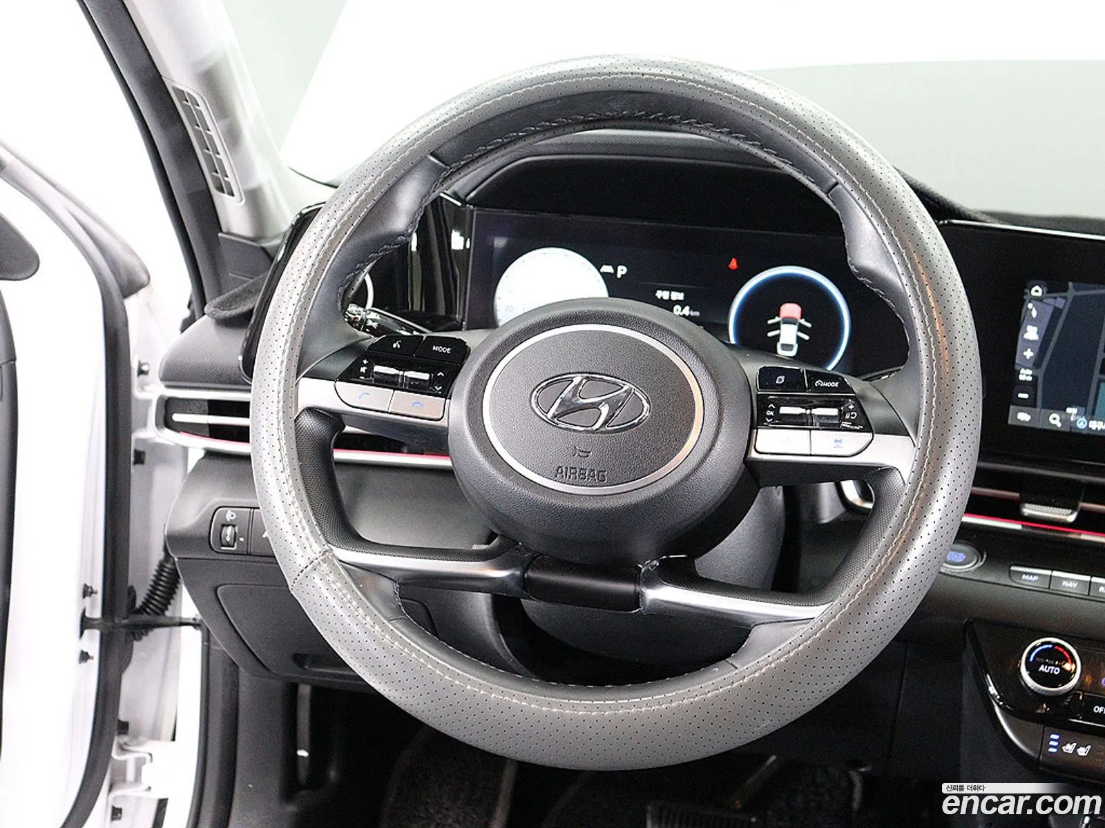 Hyundai Elantra 2021 — 5