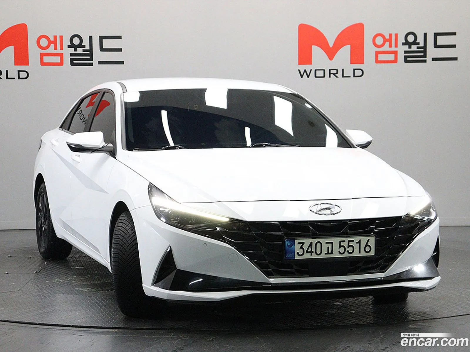 Hyundai Elantra 2021 — 13