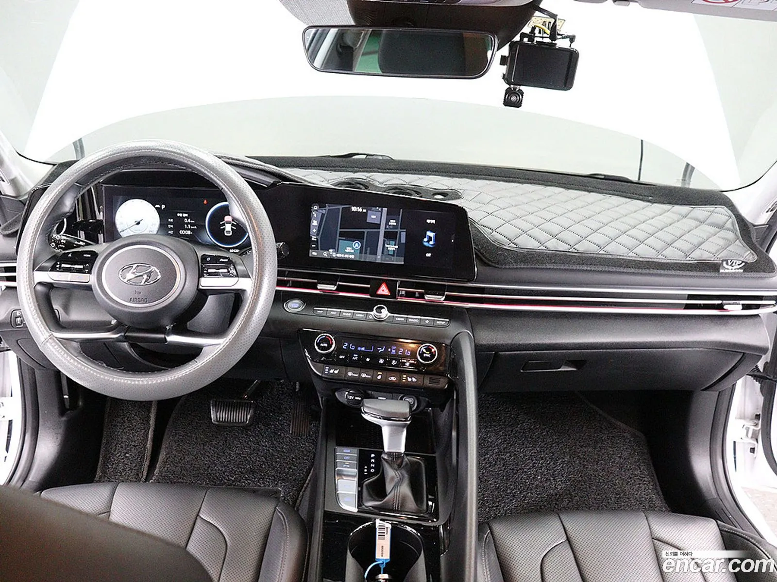Hyundai Elantra 2021 — 20