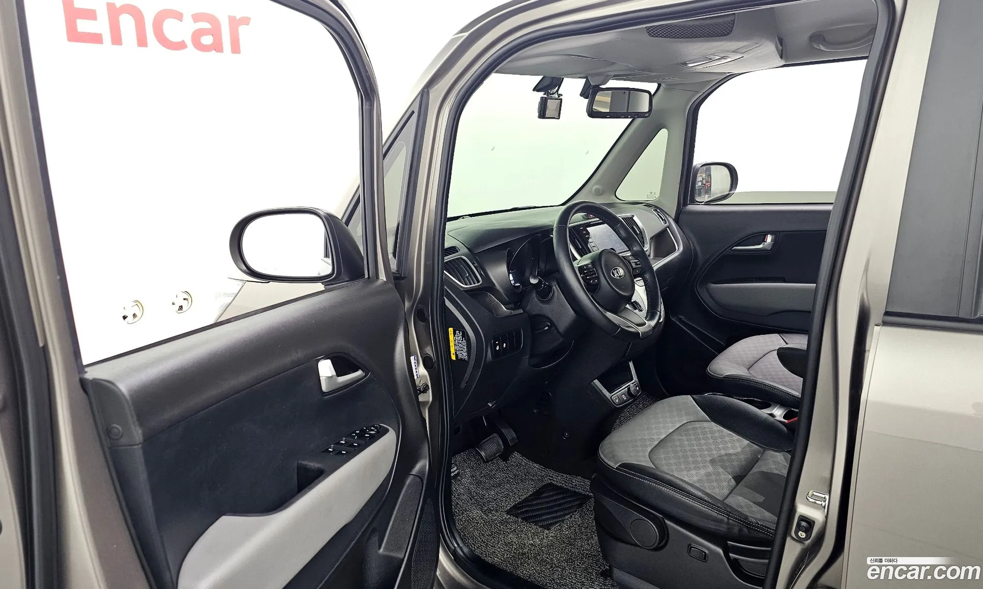 Kia Ray 2020 KNACK811BMT245484 — 14