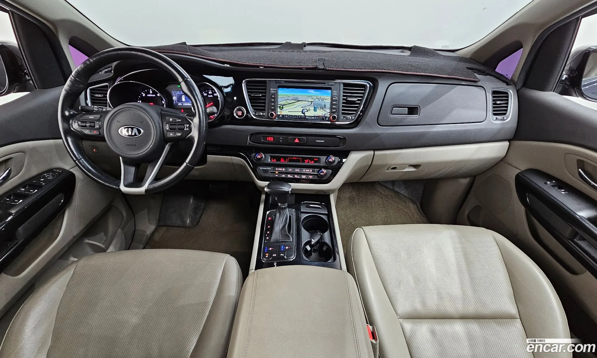 Kia Carnival 2017 KNHMF37ABHS305871 — 33