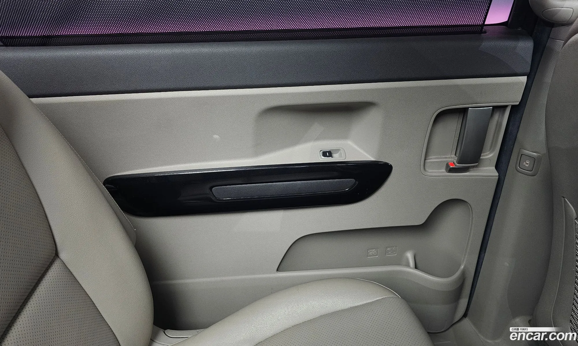 Kia Carnival 2017 KNHMF37ABHS305871 — 17