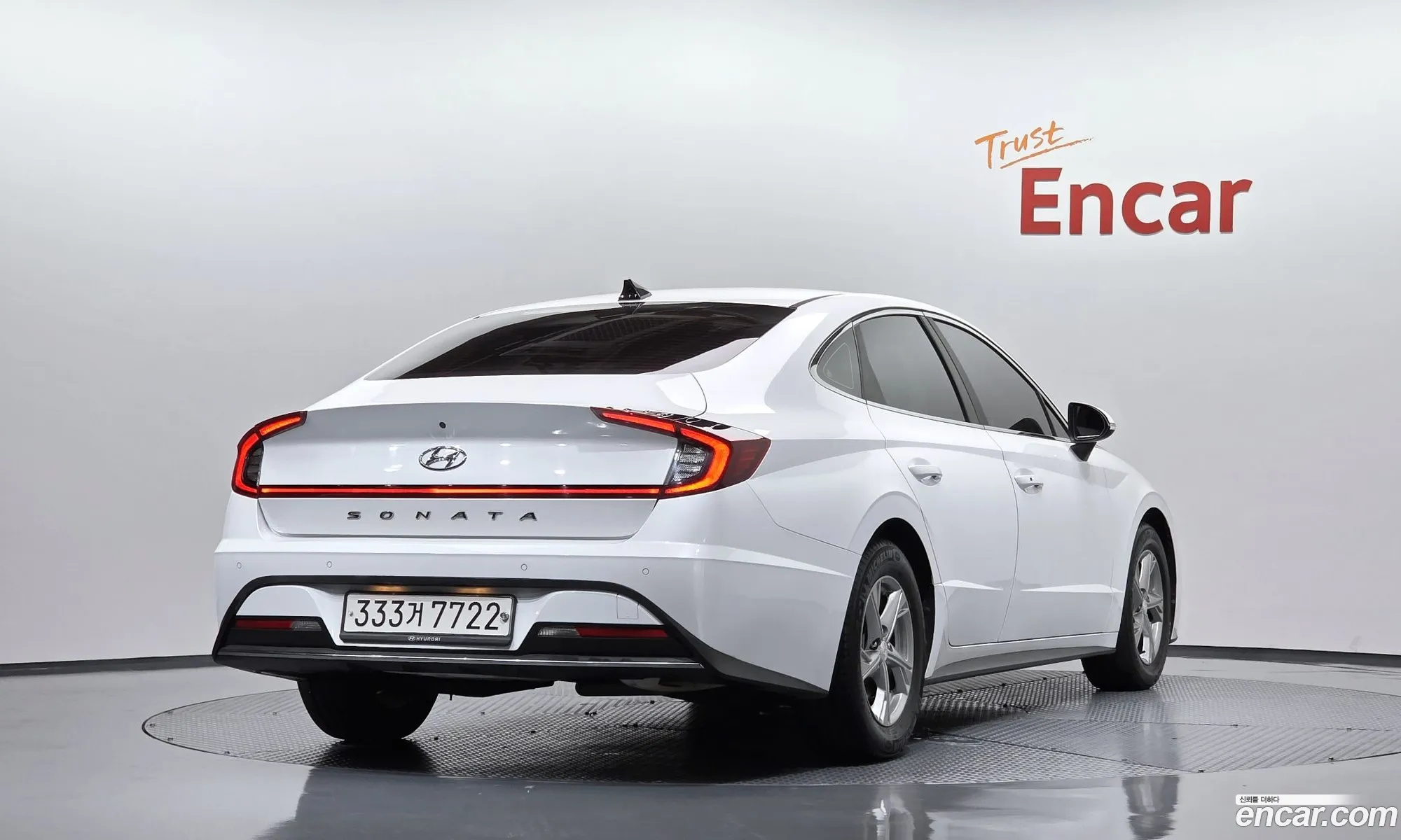Hyundai Sonata 2019 KMHL341DBLA031990 — 9