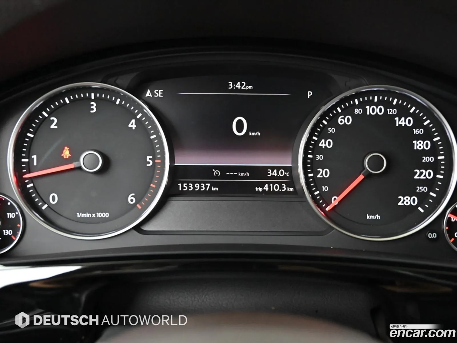 Volkswagen Touareg 2014 — 12