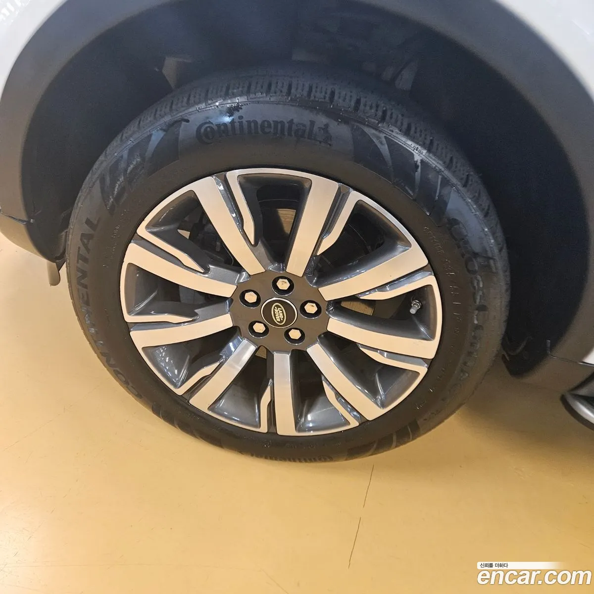 Land Rover Discovery Sport 2018 — 4