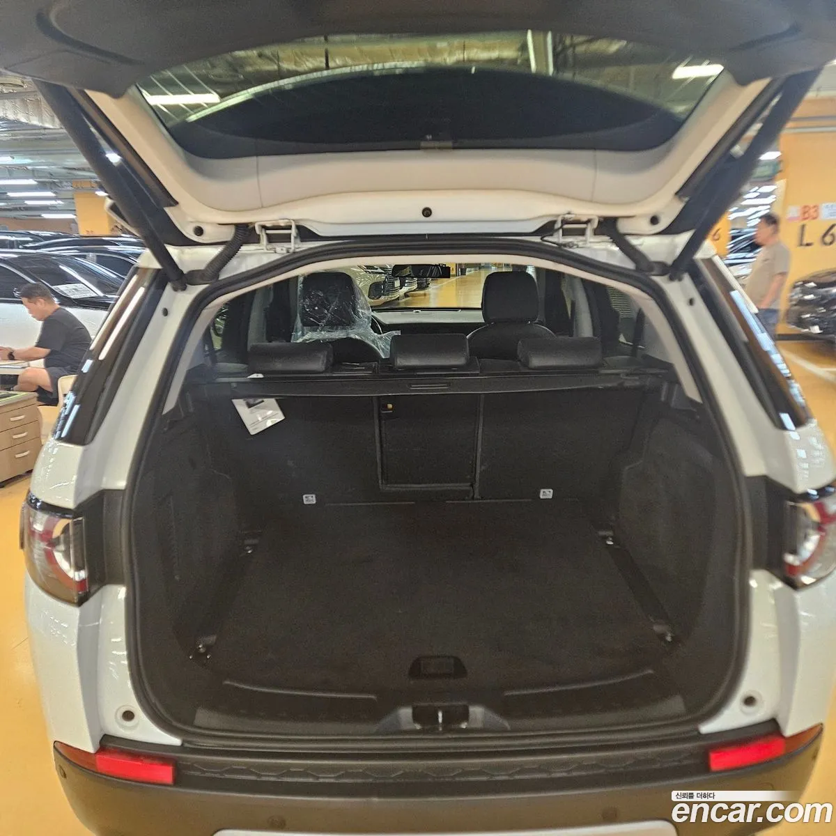 Land Rover Discovery Sport 2018 — 3