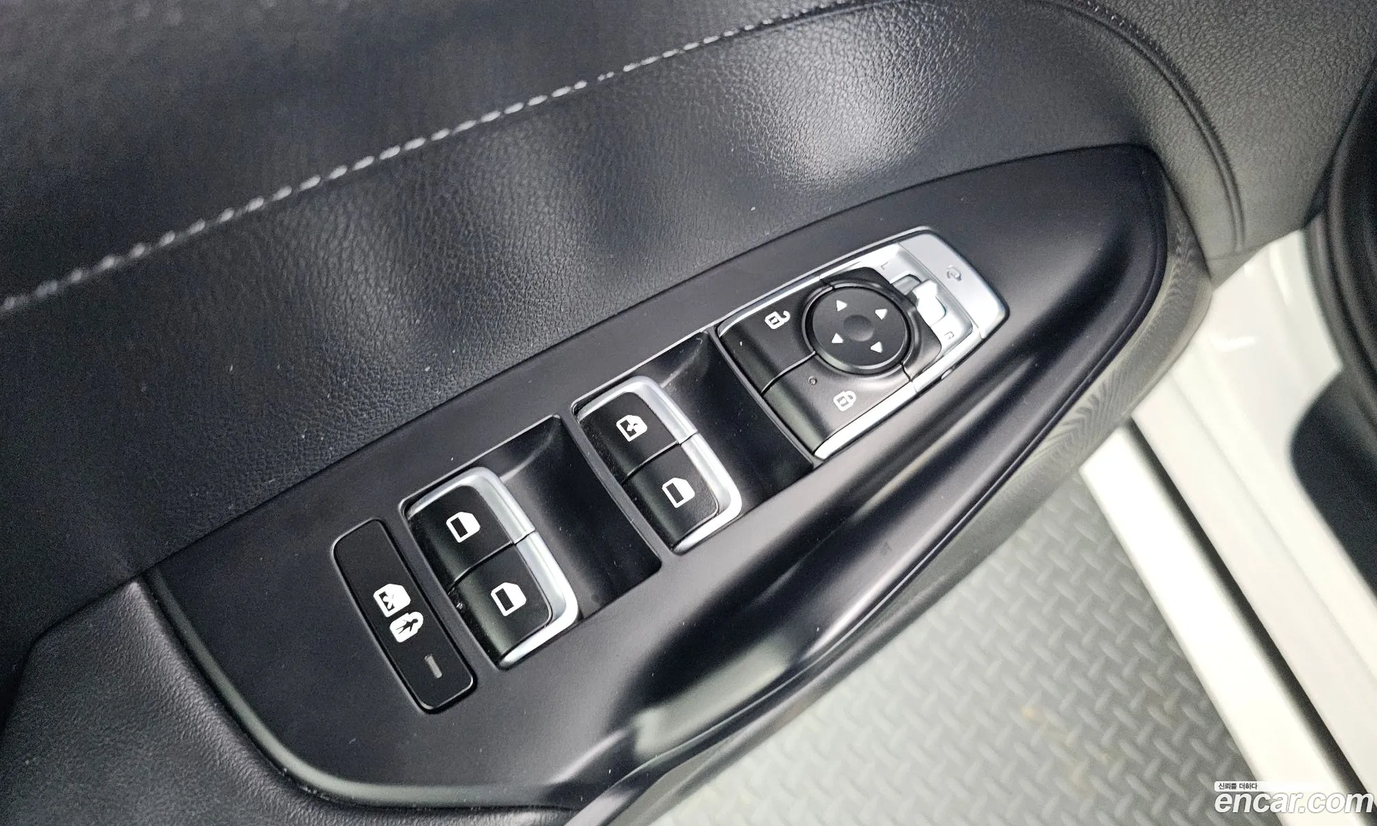 Kia K5 2023 KNAG541BBPA230673 — 17