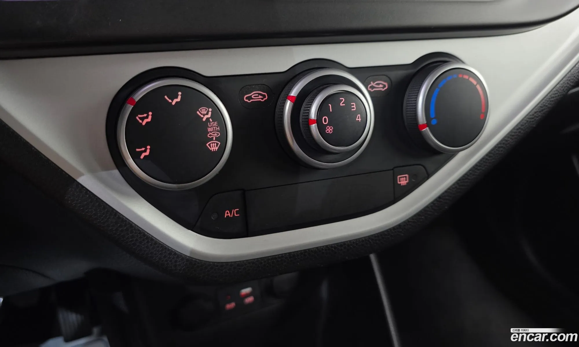 Kia Morning 2015 — 18